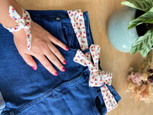 Charger l'image dans la galerie, CEINTURE FOULARD - Popeline Ivoire Rose Rouge en Cœur