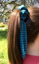 Charger l'image dans la galerie, FOULCHIE - Bleu Canard à Pois Blancs