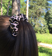 Charger l'image dans la galerie, FOULCHIE - Léopard Rose