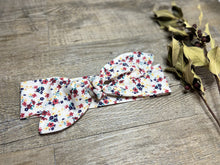 Charger l'image dans la galerie, HEADBAND À NOUER - Blanc Coton Bio Fleuri