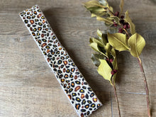 Charger l'image dans la galerie, BANDEAU SOIN DU VISAGE - Léopard café
