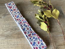 Charger l'image dans la galerie, BANDEAU SOIN DU VISAGE - Mauve Fleuri