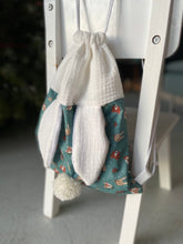 Charger l'image dans la galerie, SAC À DOS LAPIN - Vert Fox, Bunny & Bear / Renard, Lapin & Ours