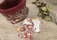 Charger l'image dans la galerie, LINGETTES 100% Coton éponge - Lot de 5 Rouge Fleuri (Panier en option)