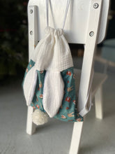 Charger l'image dans la galerie, SAC À DOS LAPIN - Vert Fox, Bunny & Bear / Renard, Lapin & Ours