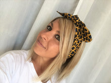 Charger l'image dans la galerie, HEADBAND À NOUER - Léopard Jaune
