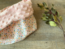 Charger l'image dans la galerie, SNOOD RÉVERSIBLE - Rose Pink Bubbles