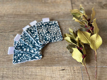 Charger l'image dans la galerie, LINGETTES 100% Coton éponge - Lot de 5 Tilleul Bleu Canard (Panier en option)
