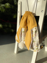 Charger l'image dans la galerie, SAC À DOS LAPIN - Jaune Moutarde Dinosaures Rigolos 🦕