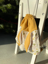 Charger l'image dans la galerie, SAC À DOS LAPIN - Jaune Moutarde Dinosaures Rigolos 🦕