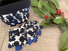 Charger l'image dans la galerie, LINGETTES 100% Coton Nid d'abeille - Lot de 5 Tacheté Bleu et Noir (Panier en option)