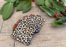Charger l'image dans la galerie, LINGETTES 100% Coton éponge - Lot de 5 Léopard café (Panier en option)