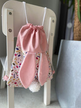 Charger l'image dans la galerie, SAC À DOS LAPIN - Rose Lapinou Ecureuil